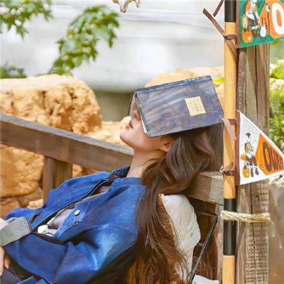在西部的星空下